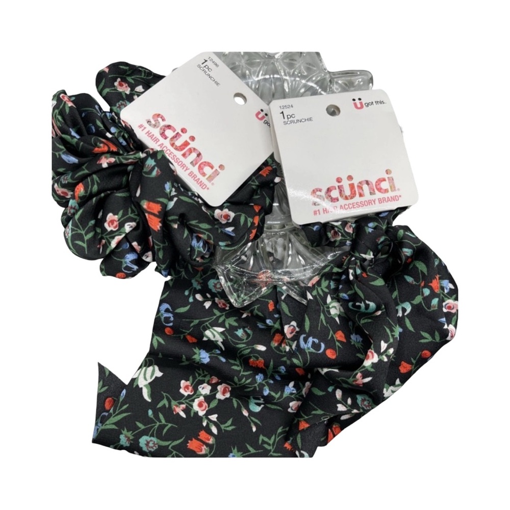 Scunci Floral Black Hair Scrunchies 2pc set - Picture 1 of 4